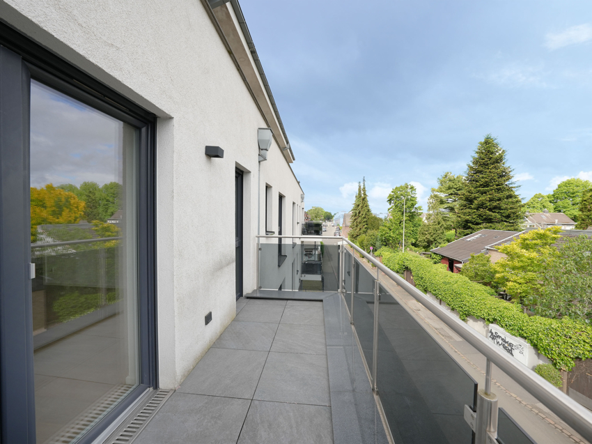 Im Herzen von Krefeld-Fischeln: Seniorengerechte 2 Zimmerwohnung mit Balkon und Einbauküche - Photo 5