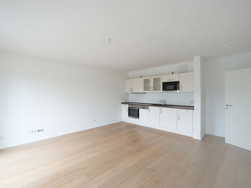 Im Herzen von Krefeld-Fischeln: Seniorengerechte 2 Zimmerwohnung mit Balkon und Einbauküche - Photo 1