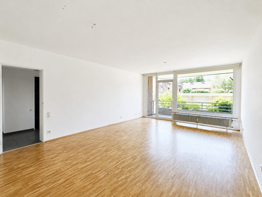Krefeld-Königshof: Lichtdurchflutete 3 Zimmerwohnung mit neuem Duschbad und Sonnenbalkon - Photo 1