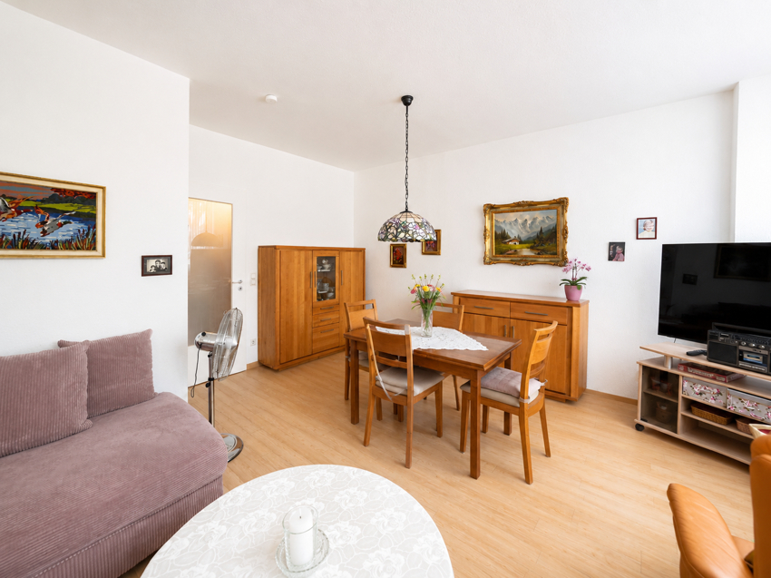 Zu Fuß zur Burg Linn: Altengerechte Zweizimmer-Erdgeschosswohnung mit hübscher kleiner Terrasse - Photo 1
