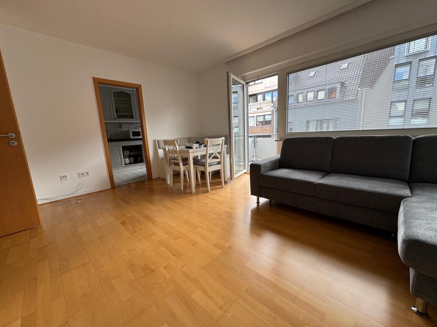 KR-Bismarckviertel/Schillerstr.: Tolle 3-Zimmerwhg. mit 2 Balkonen (Gartennutzung möglich) - Foto 2