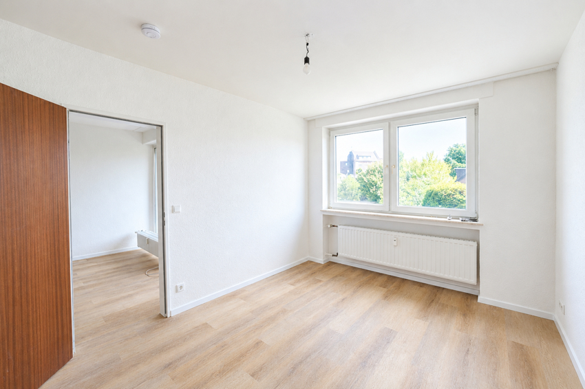 Renovierte Wohnung in ruhiger Lage von Krefeld-Uerdingen! - Photo 2