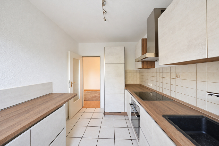In Sankt Tönis: Traumhafte Erdgeschosswohnung mit Garten und Parkplatz. - Foto 2